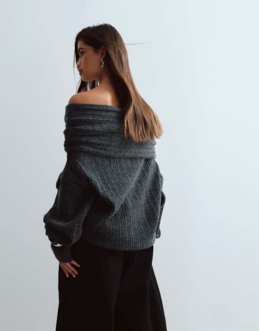 ARRANGE chunky rib knit off shoulder sweater in soft gray, 3 of 4