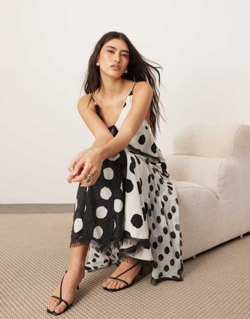 Ladies Dresses Contrast Polka Dot Flare Dress DGLUKE Vintage Black