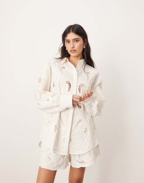 ARRANGE cotton mirrored floral embroidered cutwork shirt co-ord in white