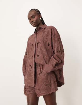 ARRANGE ARRANGE cotton mirrored floral embroidered cutwork shorts co-ord in chocolate-Brown