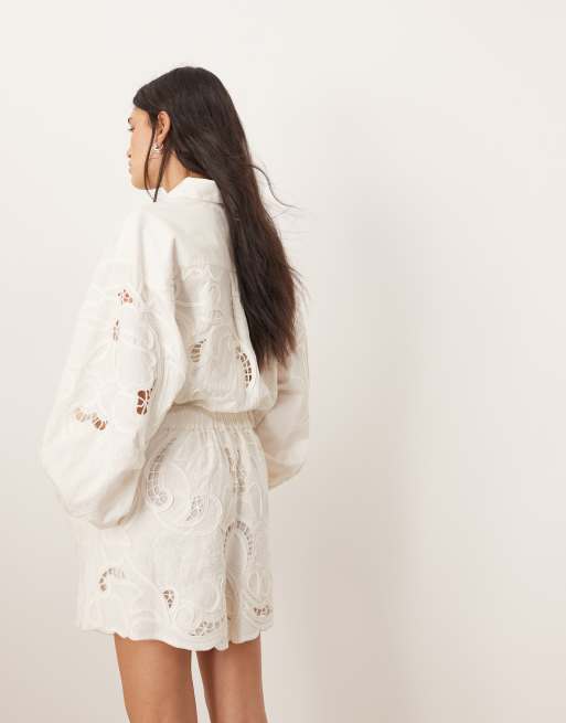 ARRANGE cotton mirrored floral embroidered cutwork shorts co-ord in white
