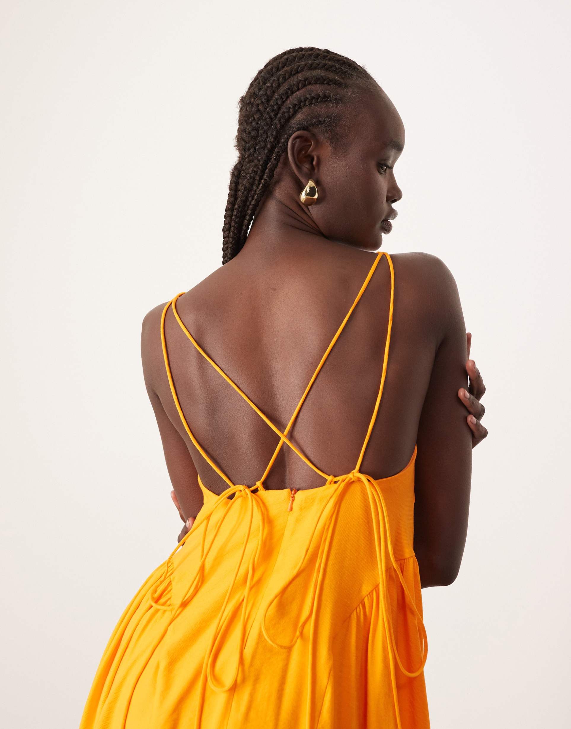 arrange cross back detail maxi dress with full skirt in mango