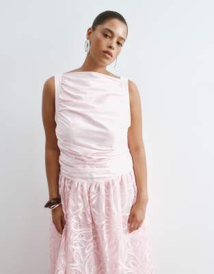 Arrange Curve Abstract Cutwork Drop Waist Low Back Maxi Dress In Pink