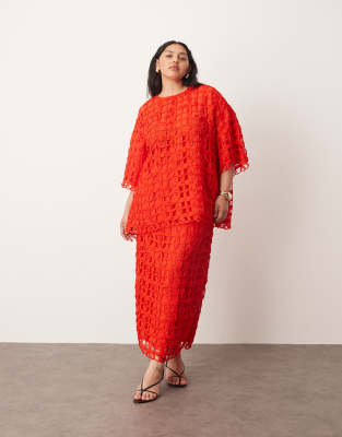 Arrange Curve Applique Oversized T-shirt In Red