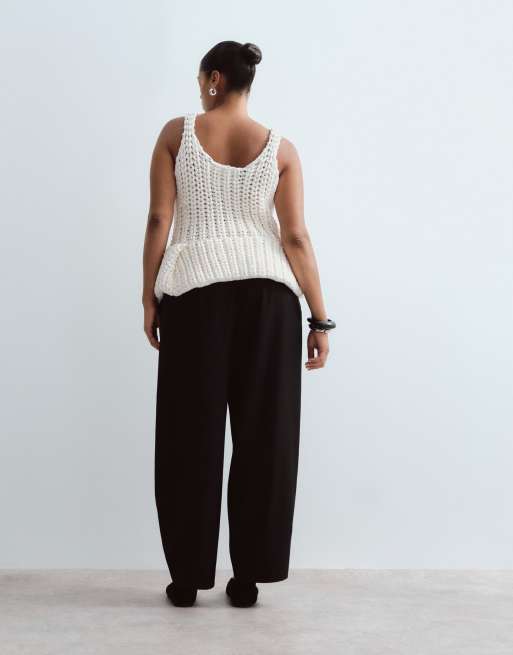 ARRANGE Curve Blythe tapered bukser med folddetalje og skræddersyet pasform i sort, 3 af 5