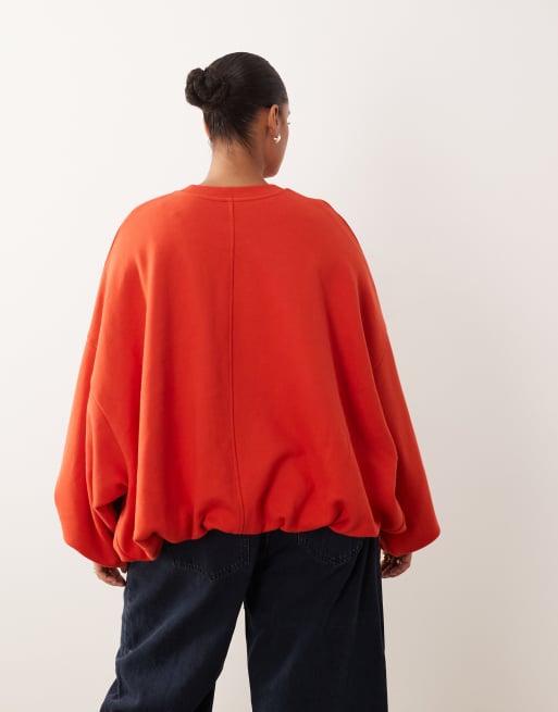 ARRANGE Curve bubble hem sweatshirt in red, 3 of 4