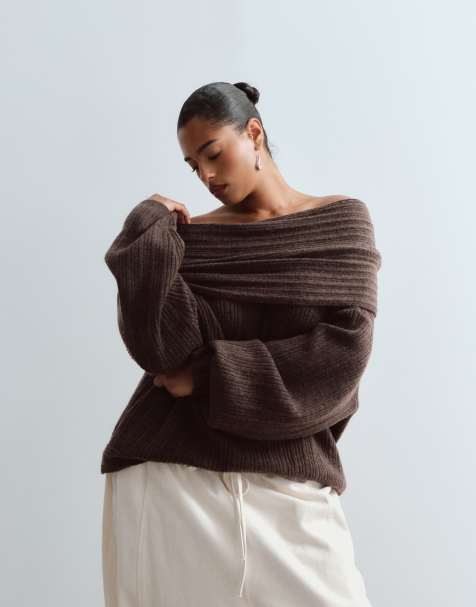 ARRANGE Curve chunky ribstrikket offshoulder-striktrøje i brun - view 1