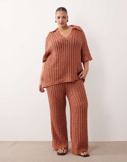 ARRANGE Curve - Coordinato con top con colletto all'uncinetto e pantaloni dritti color terracotta