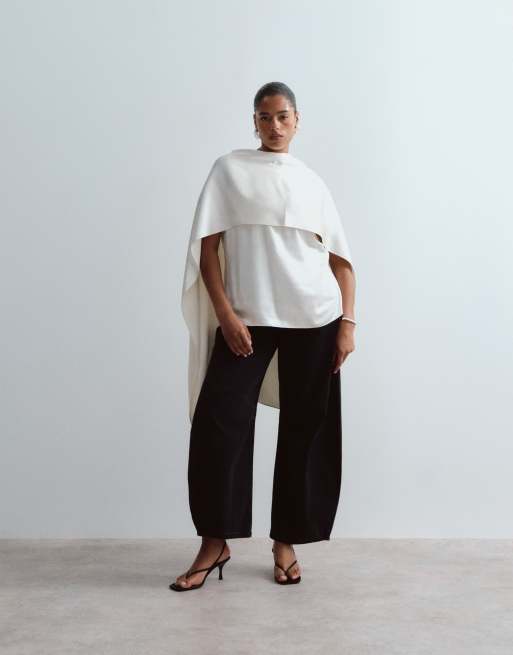 ARRANGE Curve - Cremehvid kappetop i satin med underlag, 2 af 4