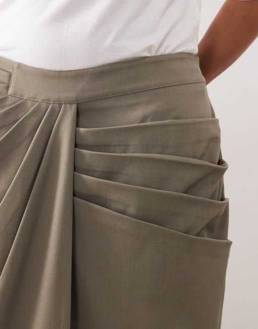 ARRANGE Curve draped tailored maxi skirt in light grey, 4 of 5