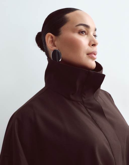 ARRANGE Curve funnel neck belted jacket co-ord in chocolate, 3 of 5