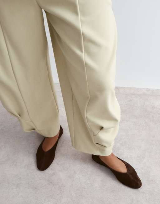 ARRANGE Curve geplooide barrel leg broek in pistache, 3 van 5