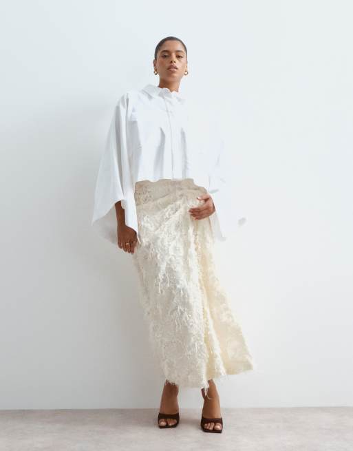 ARRANGE Curve gestructureerde midi-rok met geplooide taille in crème jacquard met textuur, 2 van 5