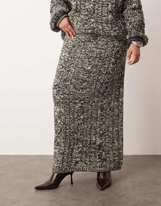 ARRANGE Curve - Gonna midi a colonna monocromatica in maglia lavorata a trecce, 3 di 5