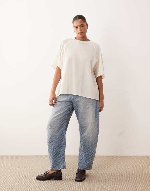ARRANGE Curve - Hvid hybrid-T-shirt med raglanærmer og tekstur, 2 af 4