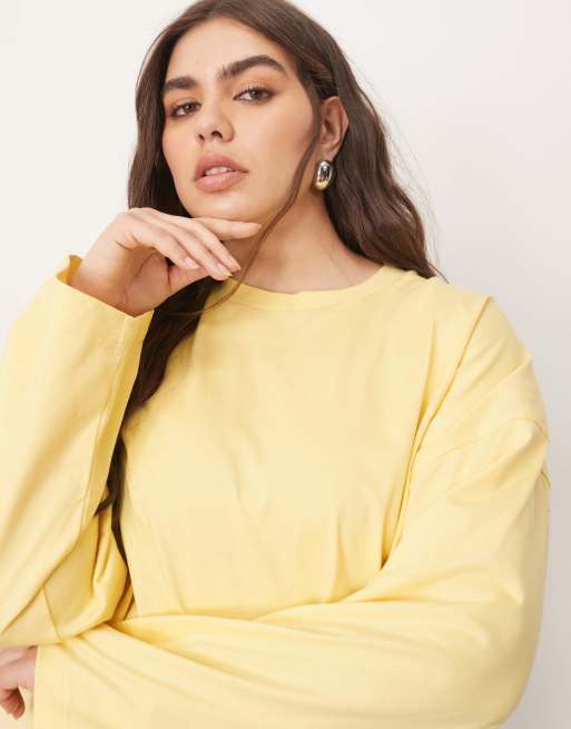 ARRANGE Curve - Kærnemælksgul og oversized T-shirt med lange ærmer i bomuld, 4 af 4