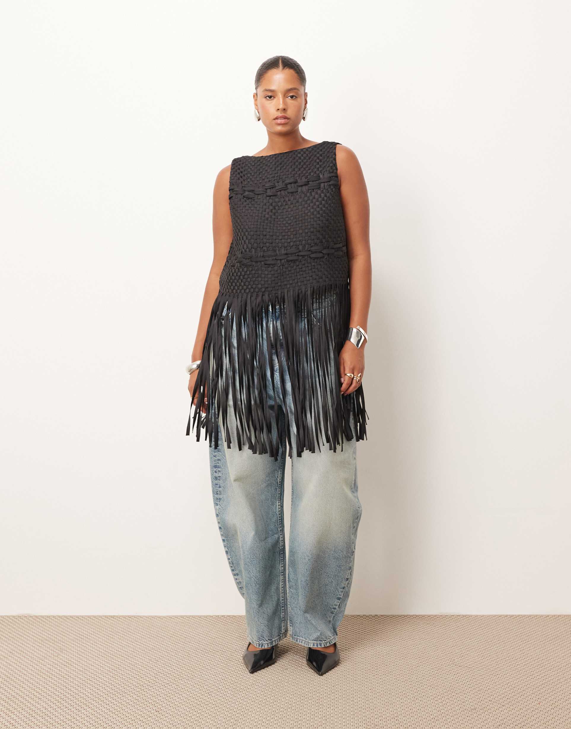 arrange curve lattice hand-woven top with fringe hem in black