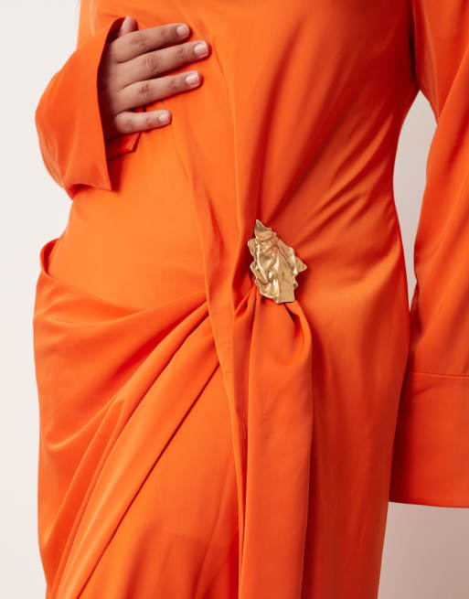 ARRANGE Curve long sleeve drape maxi dress with molten metal trim in orange, 4 of 4