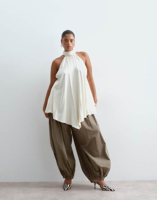 ARRANGE Curve longline halter hanky hem top in ivory, 2 of 4