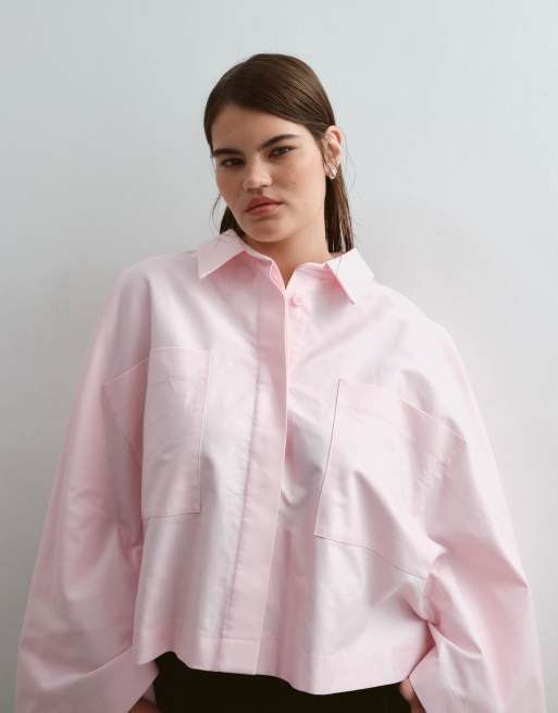 ARRANGE Curve oversized cape square cut cotton shirt in pink, 5 of 5