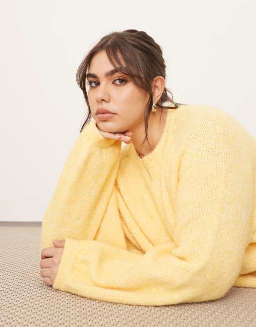 ARRANGE Curve oversized crew neck sweater in buttermilk