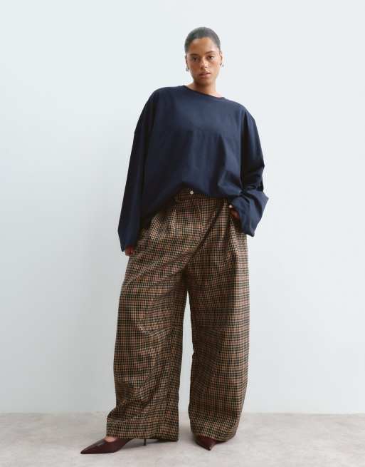 ARRANGE Curve oversized långärmad t-shirt i marinblått, 2 av 5