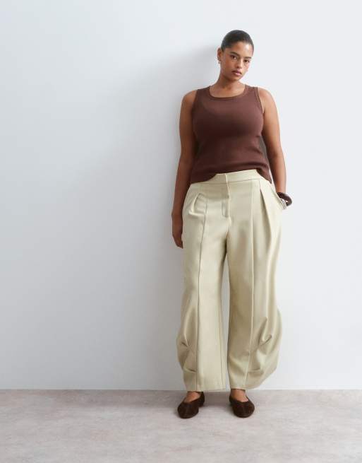 ARRANGE Curve - Pantaloni sartoriali a pieghe con gamba a cilindro color pistacchio