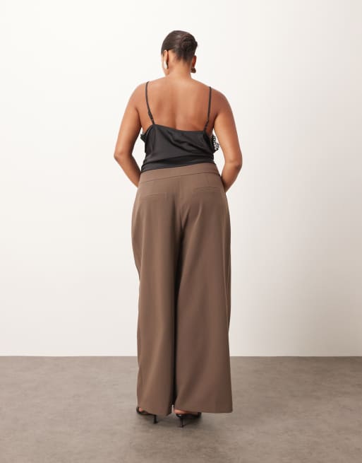 ARRANGE Curve pleated wide leg pants in chocolate (part of a set), 5 of 5