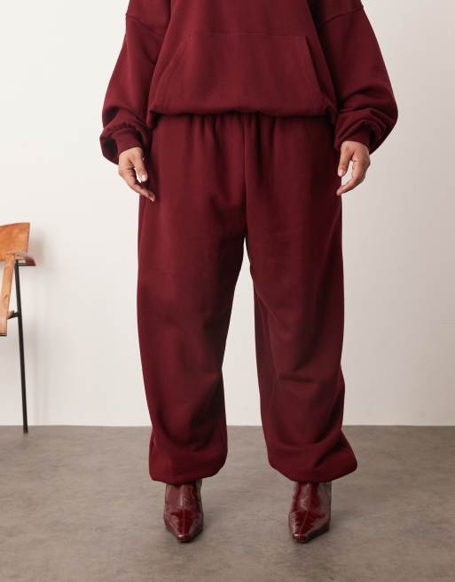 ARRANGE Curve - Premium - Merlotfarvede og oversized joggingbukser i kraftigt materiale med tætsiddende benkanter, 5 af 5