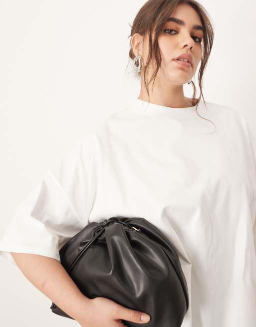 ARRANGE Curve – Premium – Vit, kraftig t-shirt i oversize, 3 av 4