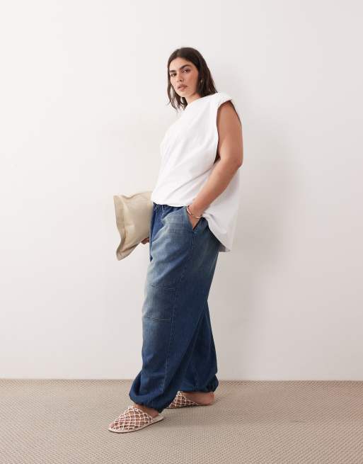 ARRANGE Curve – Quinn – Blå, tvättade jeans med barrelben och dragsko i midjan, 3 av 5