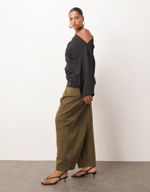 ARRANGE Curve Remi casual twill high waisted barrel pants in olive green, 2 of 5