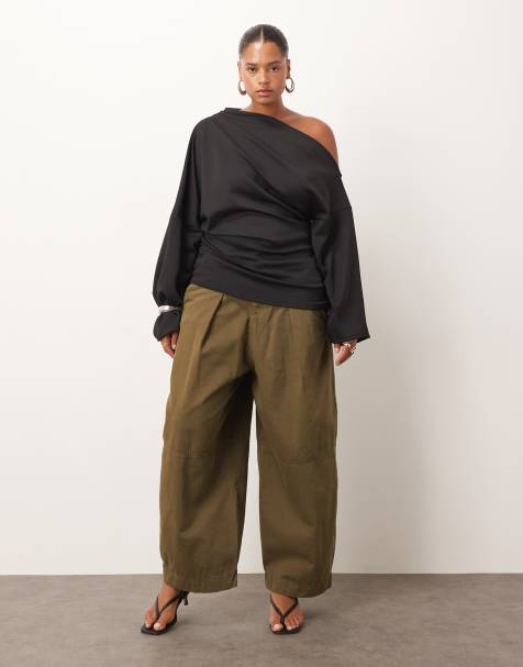 ARRANGE Curve Remi casual twill high waisted barrel trouser in olive green