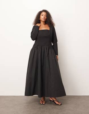 Curve - Robe longue hybride à encolure carrée et jupe ample - Noir 54