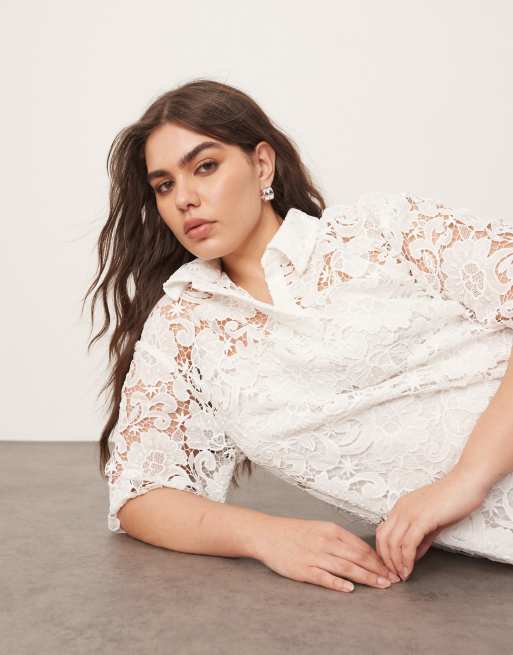 ARRANGE Curve Robe t-shirt courte en dentelle à col polo Blanc