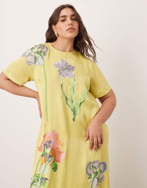 ARRANGE Curve - Robe t-shirt longue en satin à broderies florales - Citron vert, 4 de 4