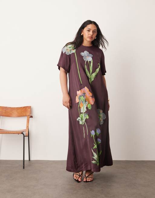 ARRANGE Curve satin floral embroidered t-shirt maxi dress in burgundy