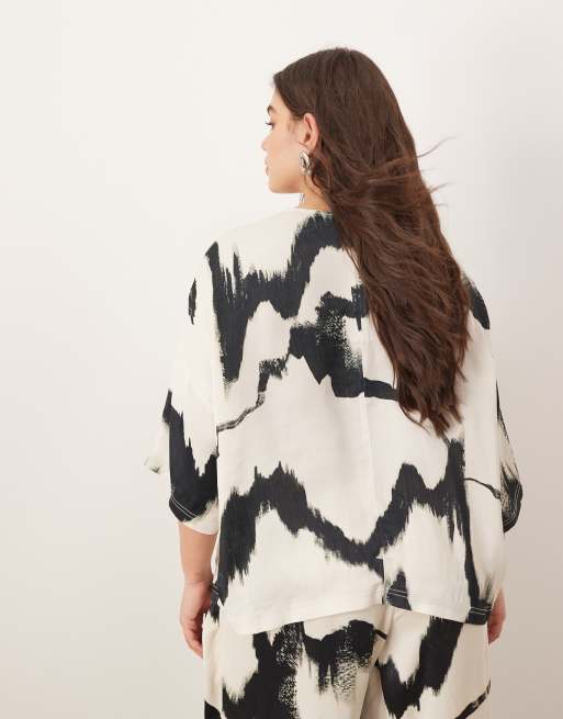 ARRANGE Curve satin oversized t-shirt in mono abstract print (part of a set) , 4 of 4