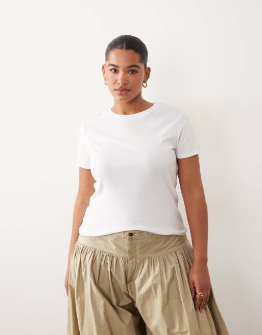 ARRANGE Curve sculpted crew neck t-shirt in white, 3 of 4