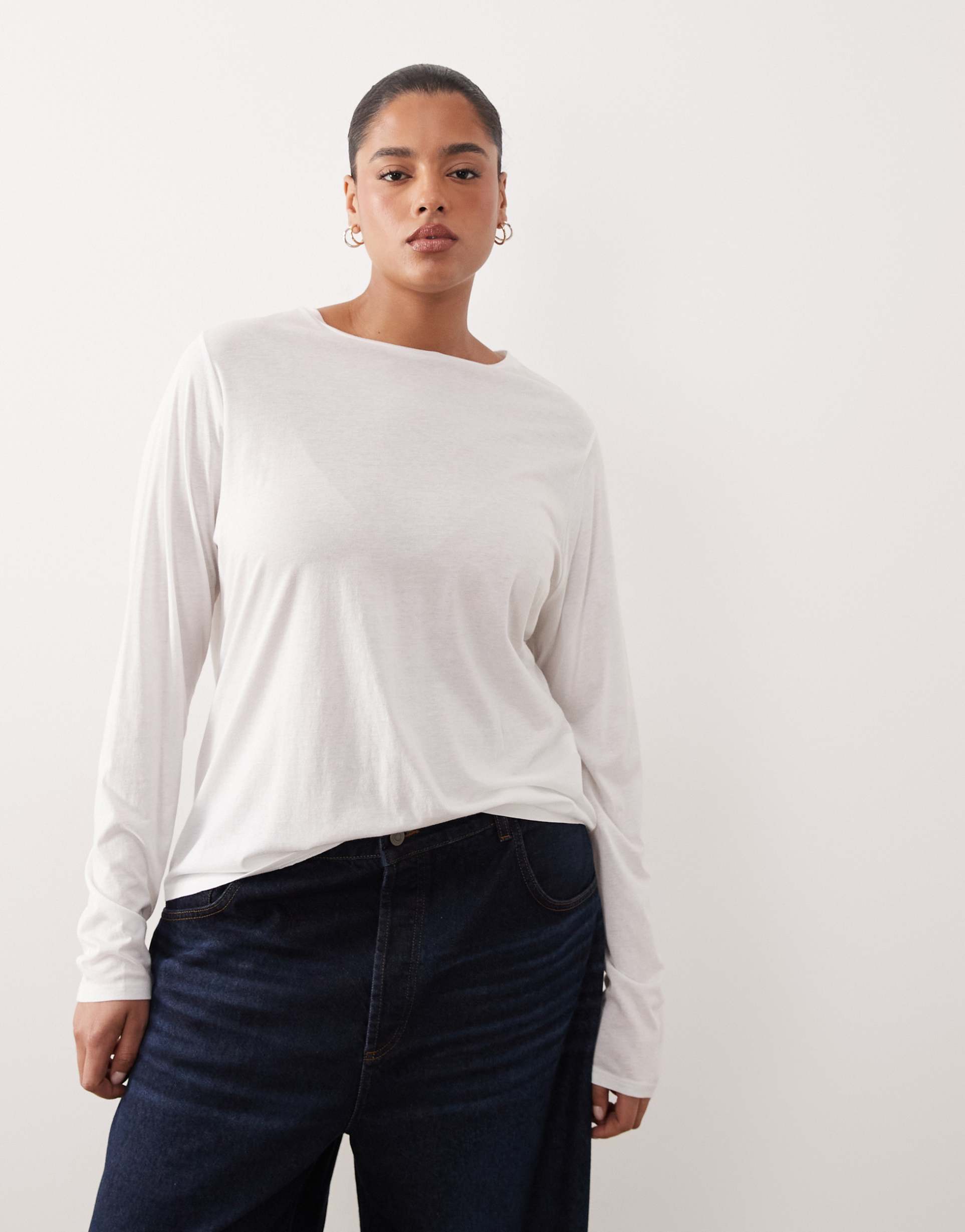 arrange curve seam detail long sleeve jersey top in white