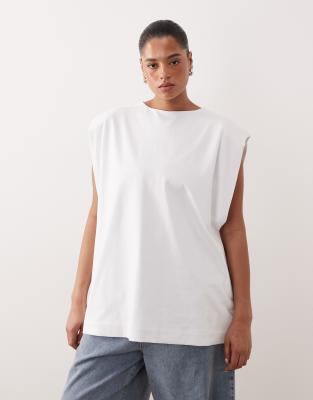 Arrange Curve Shoulder Pad Side Split Oversized Sleeveless Tee In White