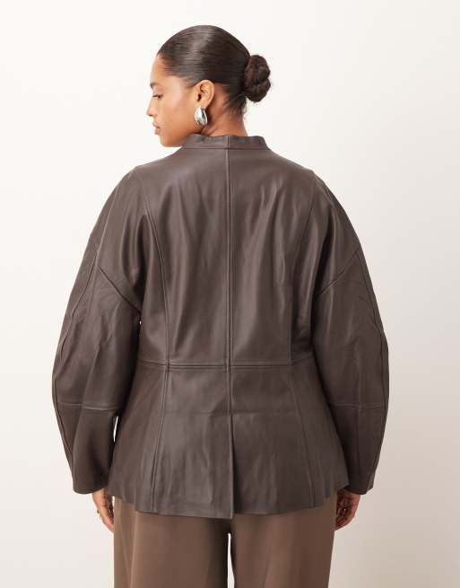 ARRANGE Curve soft leather jacket with cinched waist and ovoid sleeves in chocolate, 3 of 4