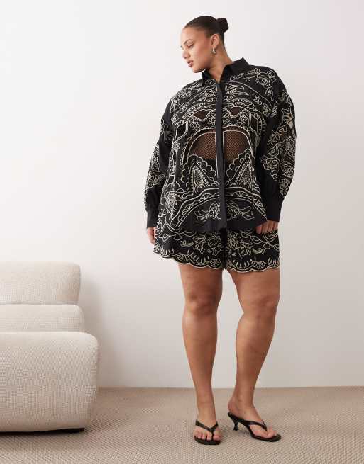ARRANGE Curve - Sort og cremehvid skjorte med cutwork-broderi i bomuld - Del af sæt, 2 af 4