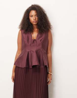 Arrange Curve Structured Waisted Maxi Dress With Contrast Pleated Skirt In Purple
