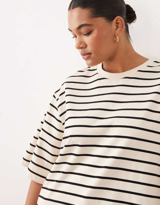ARRANGE Curve - T-shirt à rayures oversize en tissu épais de qualité supérieure - Crème, 3 de 4