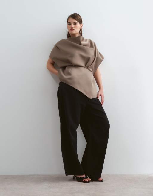 ARRANGE Curve Top mit Wasserfallausschnitt und Drapierung, asymmetrischer Saum, schokobraun, 2 von 5