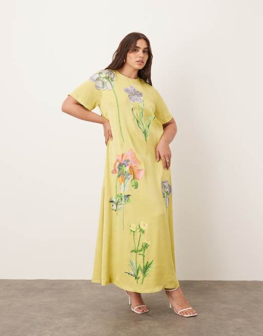 ARRANGE Curve - Vestito lungo stile T-shirt ricamato in raso color lime a fiori
