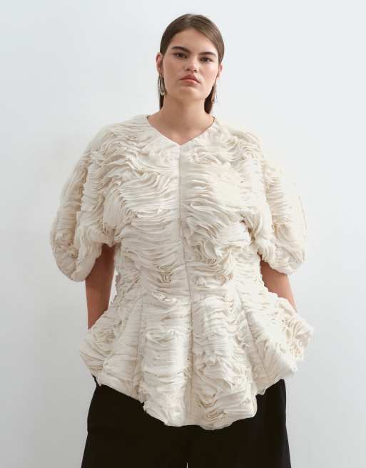 ARRANGE Curve volume sleeve curved hem textured top in ivory, 2 of 5
