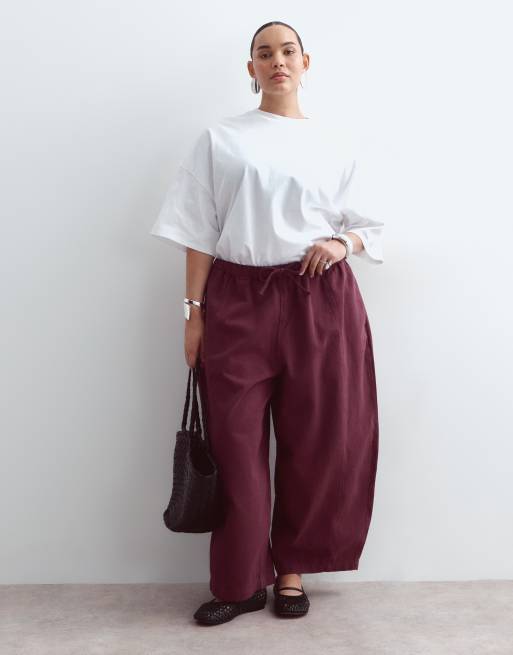 ARRANGE Curve Willa pantalon à taille élastiquée et cordon de serrage en bordeaux délavé, 1 de 5