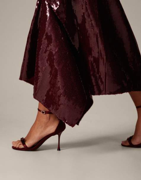 ARRANGE – Czerwona cekinowa sukienka maxi z drapowaną górą i kwadratowym dołem - view 1